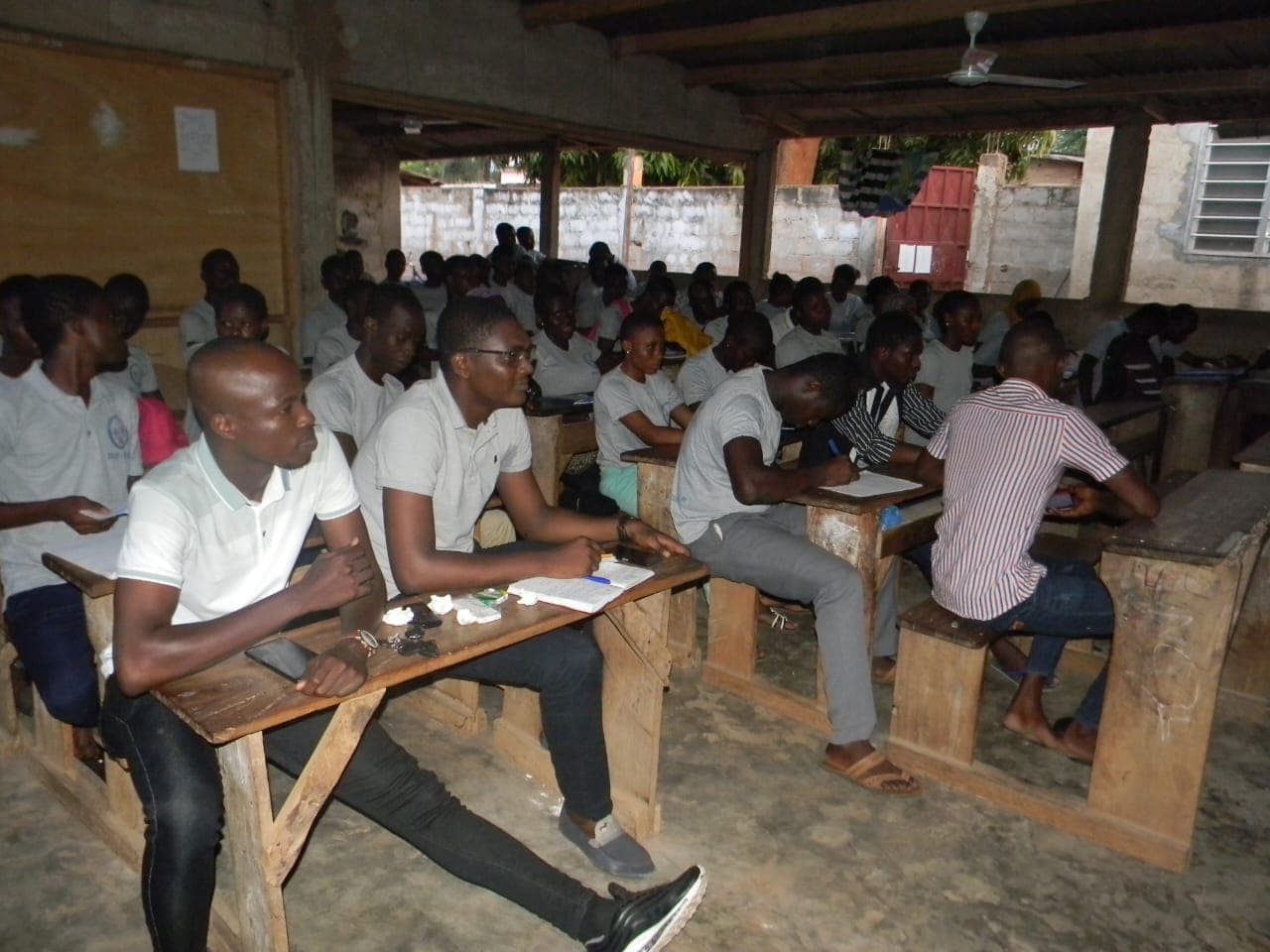 Bibliothèque et ressources